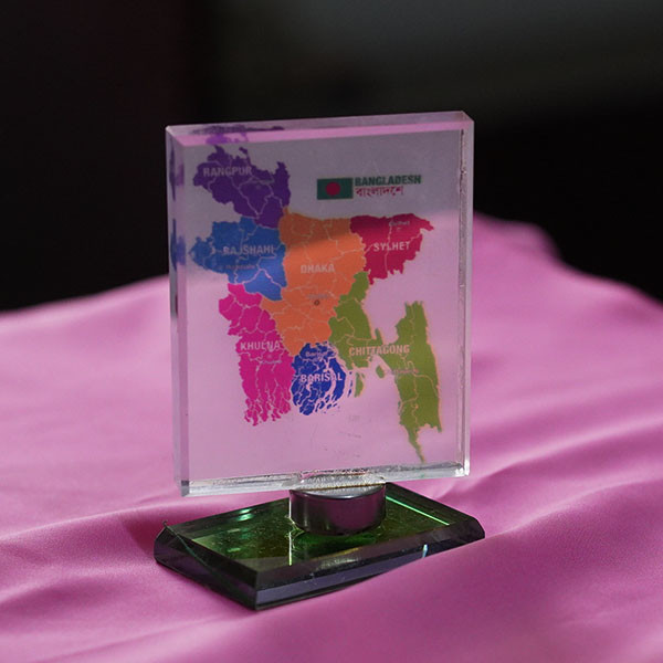 Bangladesh Crystal desk Map