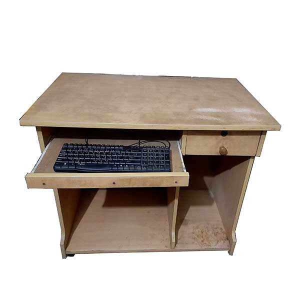 Used Computer Table